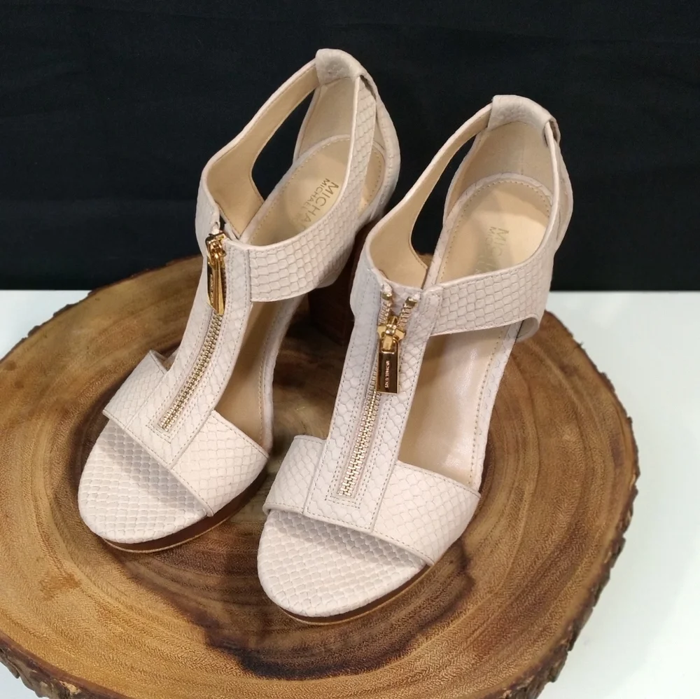 Michael kors Berkley Embossed Snake Print … - Picture 1 of 16